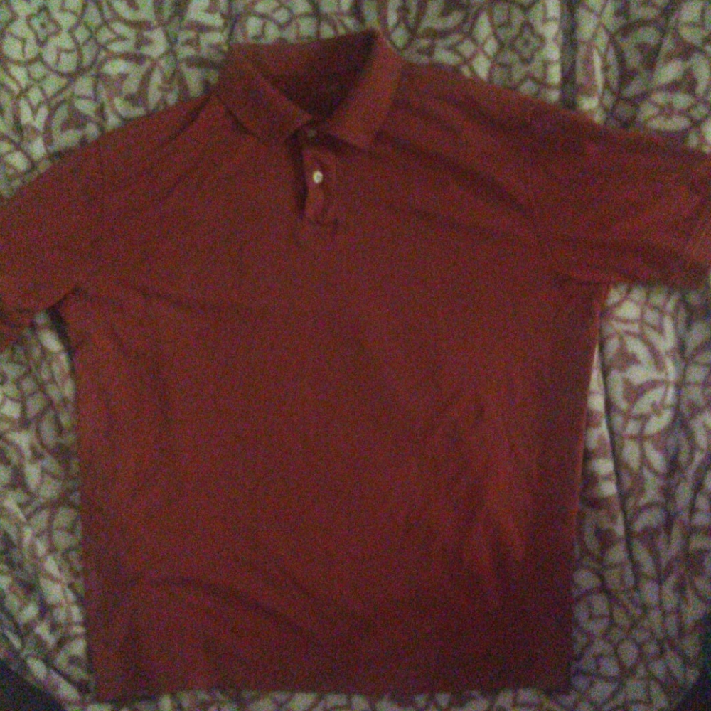 Male Short-Sleeve Collard Shirt